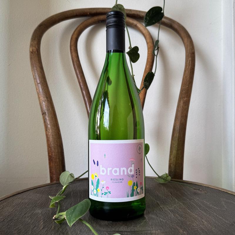 Brand Feinherb Riesling 1L 2024